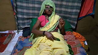 Bhabhi ne apne chut me visit suitable for sex in hindi dubbed