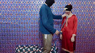 Indian Tailor Fellows Seduces and Copulates With Pretty School Lass