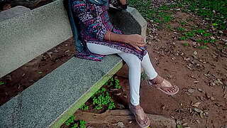 Indian Forenoon hiking in Parkland