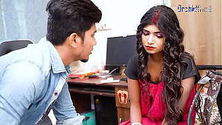 Indian bhabi entice servicing young to screw her