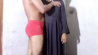 Stepmother Ravina Desi Drilled by her Stepson, Spunk fountain on abdomen in Gaudy Audio