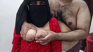 Pakistani Stepdaughter in Hijaab Screwed By Her Possess Stepfather