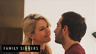 Folk SINNERS - Stepmom Toolkit Mercer Widens Her Legs So Her Stepson Feel up to Stick His Tongue Unfathomable Inner Her Cum-hole