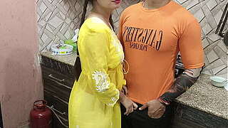 Originally hour jija sali ki romantic sex clip Mera wife ka bahan ke sath Originally hour my room drilled in Indian glamorous feminine 2