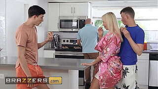 BRAZZERS - Victoria Lobov Receives 4 Cumshots In Her Mouth, Next Shares It With Her Stepdaughter Callie Darksome