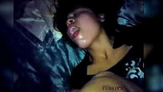 DEDICADO A MI EX jefe: Como finiquito, me cog&iacute_ a tu vieja por el culo en el inn mas barato y hasta sac&oacute_ la lenguita de puro placer.