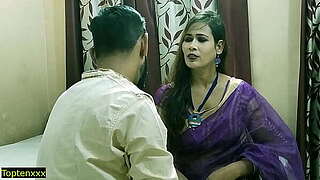 Indian sexy neighbours Bhabhi astonishing erotic sex with Punjabi man! Glaring Hindi audio