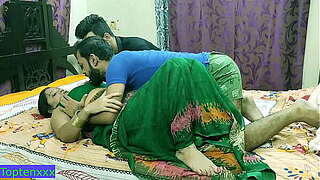 Indian hawt Milf aunty fucking with 2 !! Nokrani se devotion with bawdy audio
