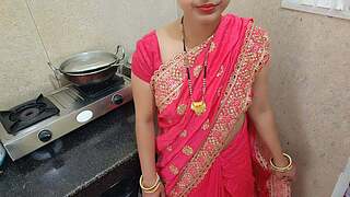 Hawt indian desi bhabhi ko phali baar choda muskaan bhabhi ki coolly Saadi ke baad friend ne badroom me choda mms trickle