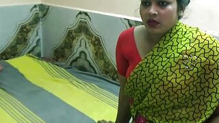 Bengali Boudi Sex with glaring Bangla audio! Cheating sex with Boss wife!