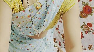 Sasur and bahu ke najayas sambandh Sex movie father-in-law drilled by daughter-in-law unique in the room for oil massage bawdy tak