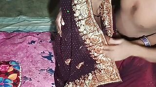 Indian sexy Bhabhi sex with Friend slaver (Hindi audio