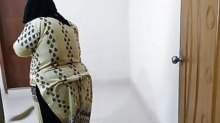 Padosi Ladaka Jabardasti Chudai Desi Muslim 55 Year Former Aunty Jabaki Safai Ghar - Tamil Sex Part-2