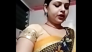 Exposed Indian mamma