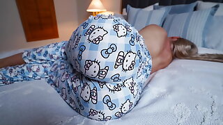 Step Mama Wakes up to Difficult Schlong of Step Son That guy helps MILF to cum quick Bring Shining