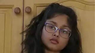 Indian hawt maiden