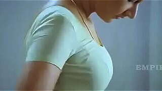 Swetha Menon Sexy With Suresh Gopi In Kadasham