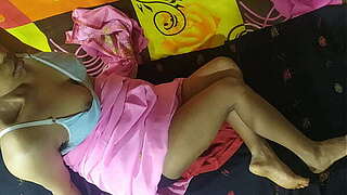 Indian Sex video. Indian bhabhi ki Sex video.Desi Bhabi ki sex video.Hot aunty Sex episode